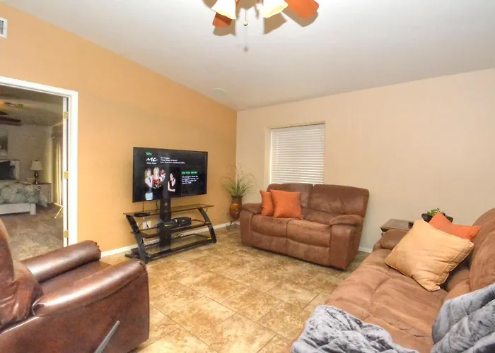 Tequila Sunrise, Large Pool Holiday home Lake Havasu City