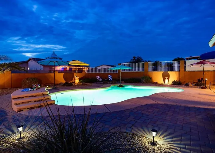 Tequila Sunrise, Large Pool Holiday home Lake Havasu City
